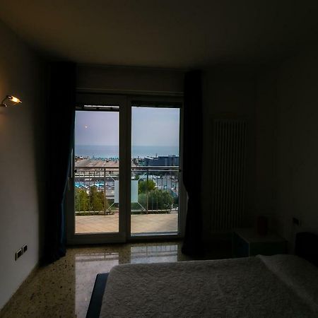 Le Murrine Frontemare Apartment Seaview Sottomarina Bagian luar foto