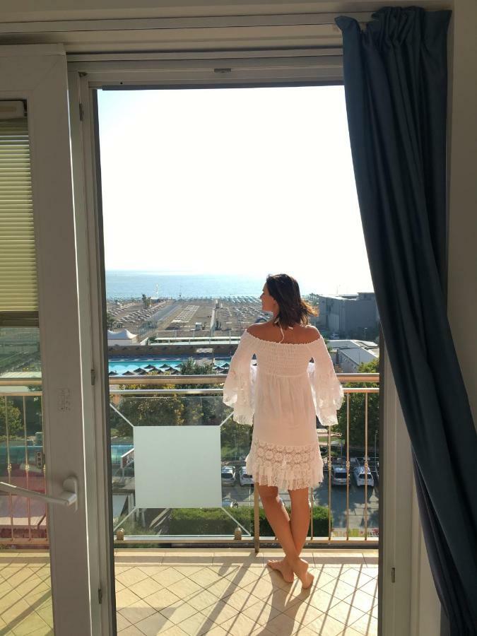 Le Murrine Frontemare Apartment Seaview Sottomarina Bagian luar foto