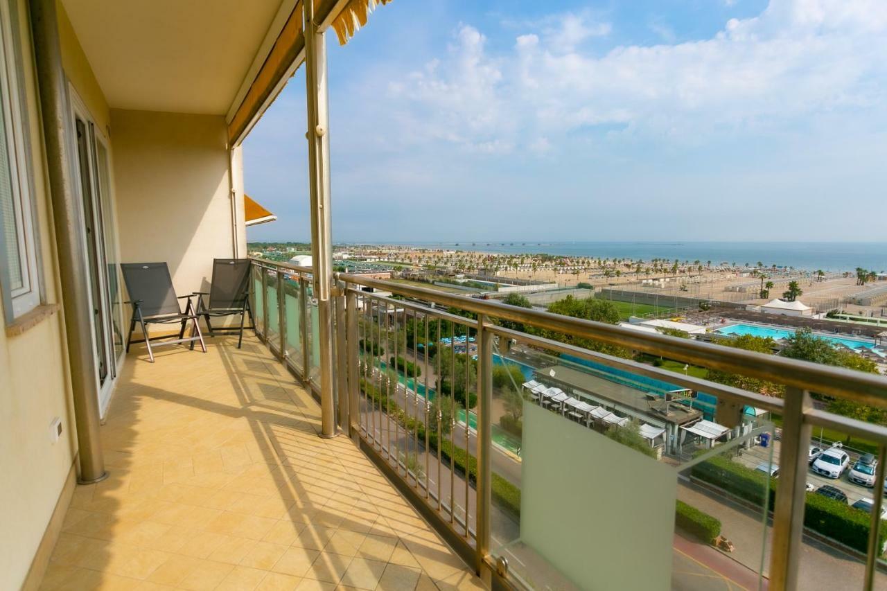 Le Murrine Frontemare Apartment Seaview Sottomarina Bagian luar foto